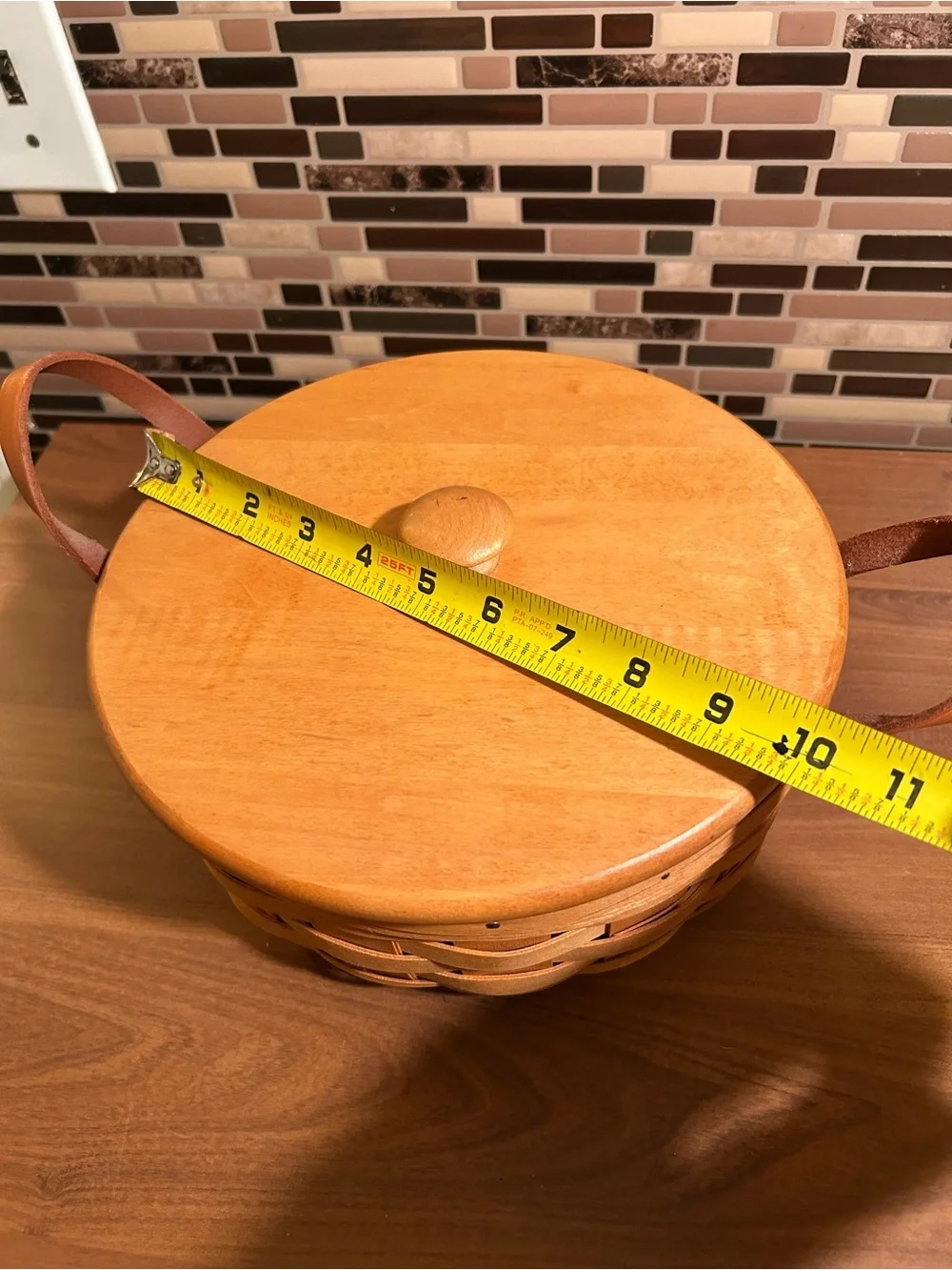 Vintage Longaberger Lidded Basket with Leather Handles - Honey Brown